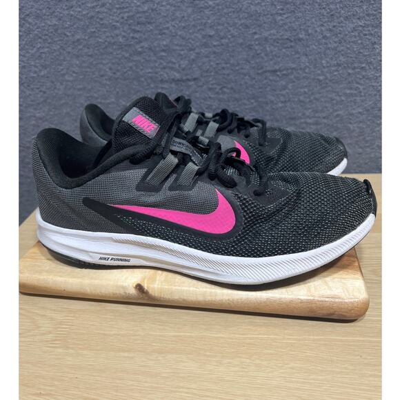 Nike Downshifter Running Sneakers Black Anthracite Gray & Pink Swoosh Size 9 - Picture 1 of 8